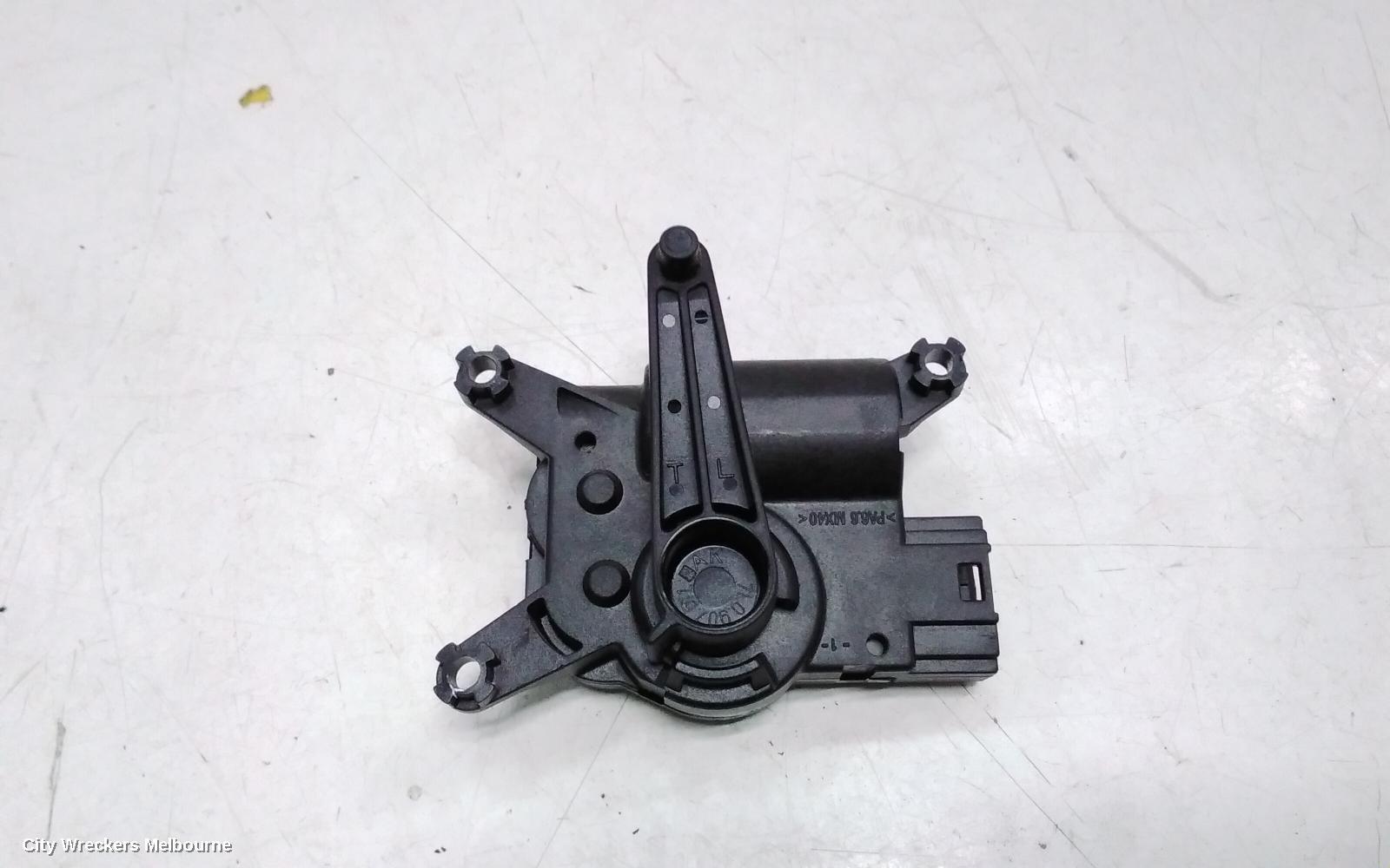 VOLKSWAGEN AMAROK 2013 Misc Switch/Relay