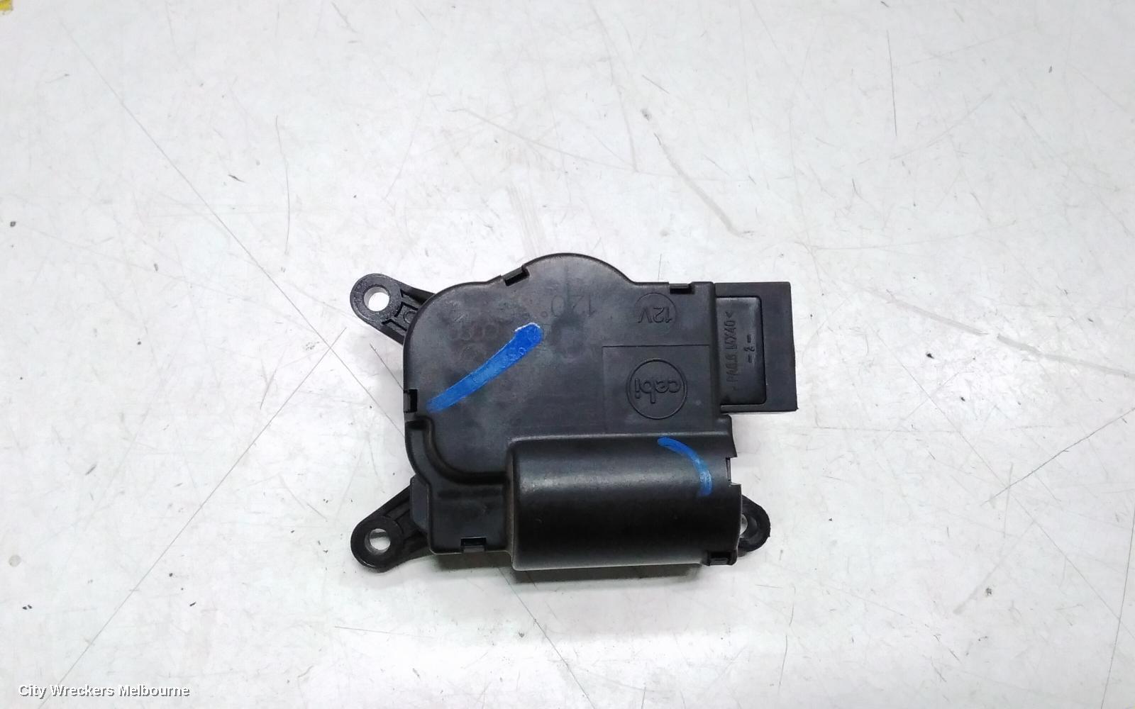 VOLKSWAGEN AMAROK 2013 Misc Switch/Relay