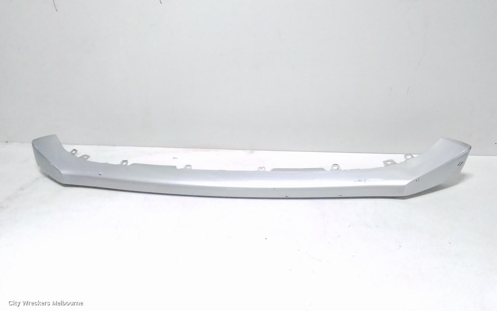 MITSUBISHI OUTLANDER 2018 Front Bumper