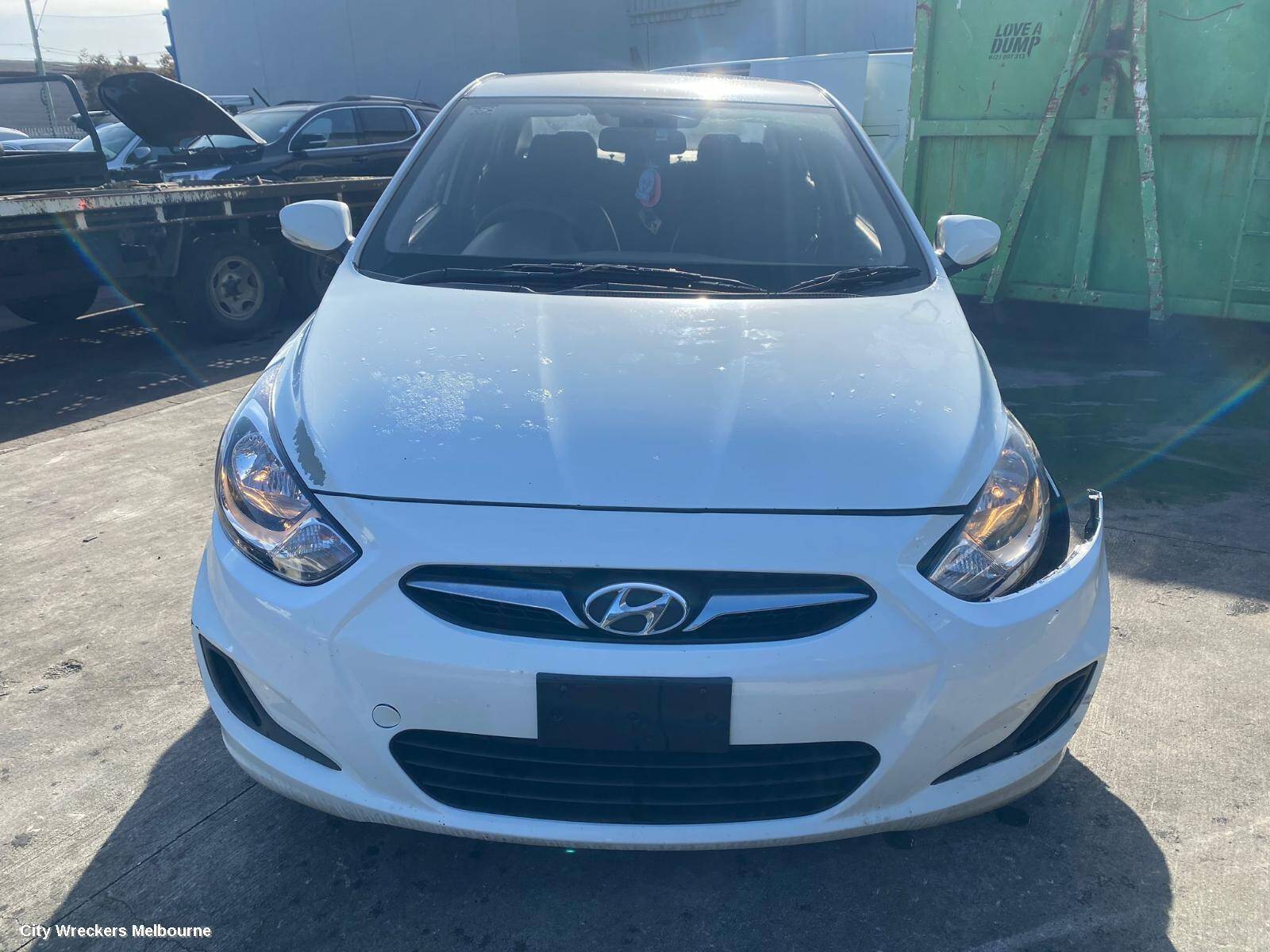 HYUNDAI ACCENT 2012 Bootlid/Tailgate