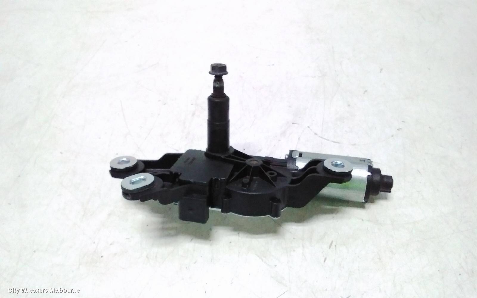 VOLKSWAGEN SCIROCCO 2013 Wiper Motor