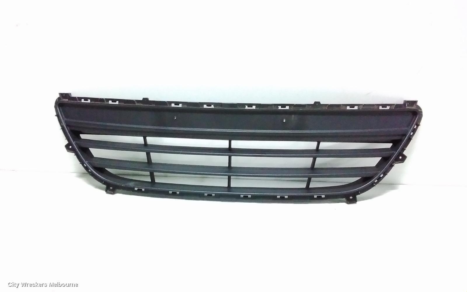 HYUNDAI I20 2012 Grille