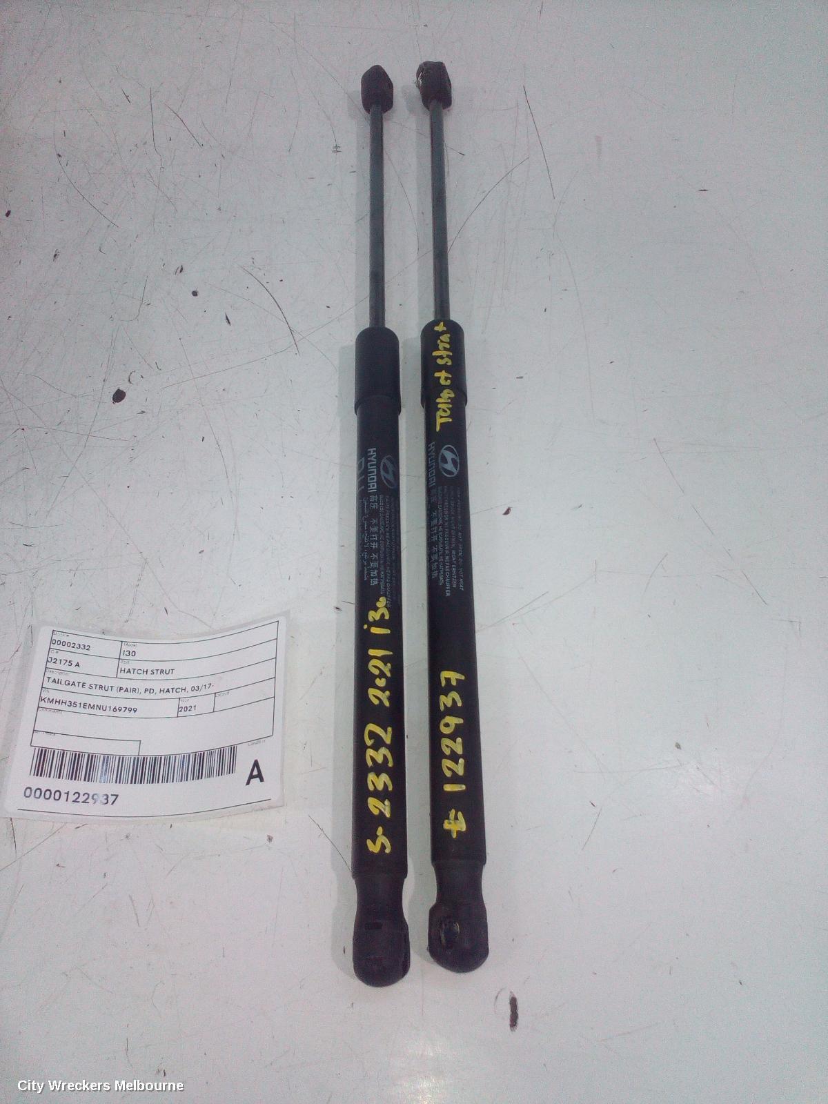 HYUNDAI I30 2021 Hatch Strut