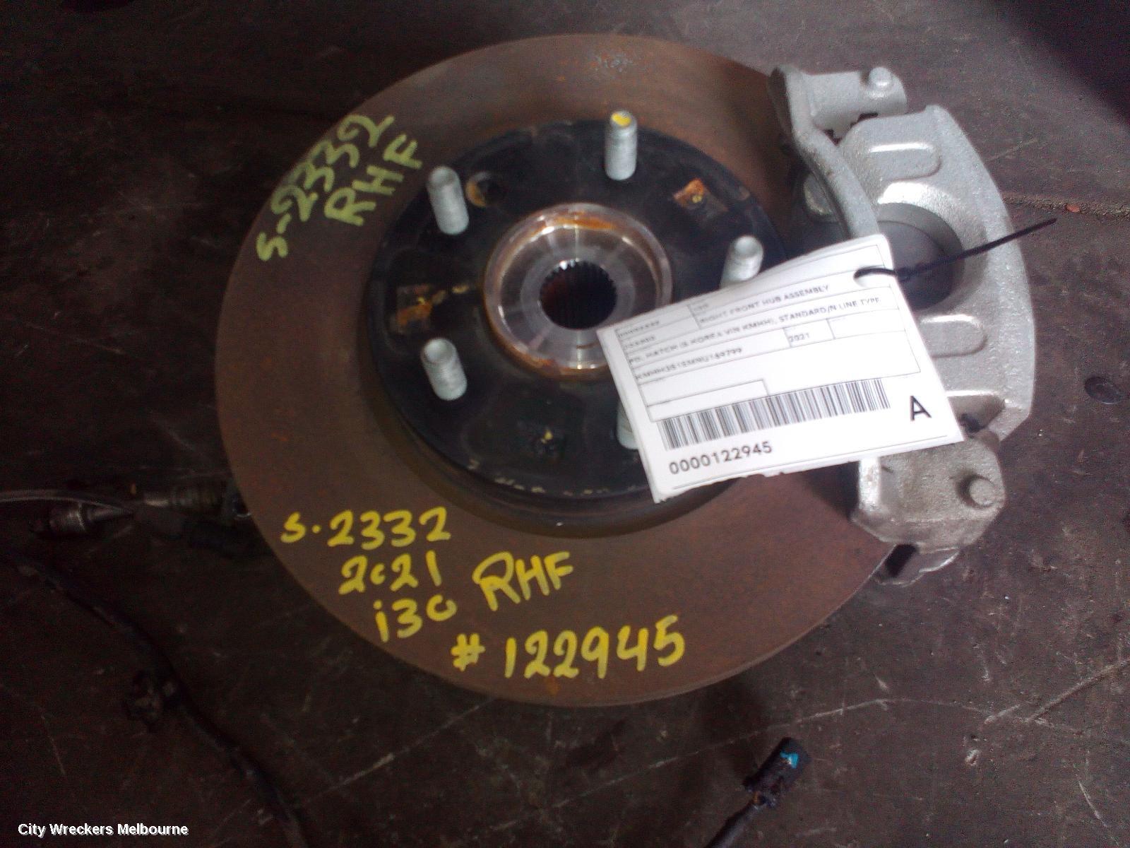 HYUNDAI I30 2021 Right Front Hub Assembly