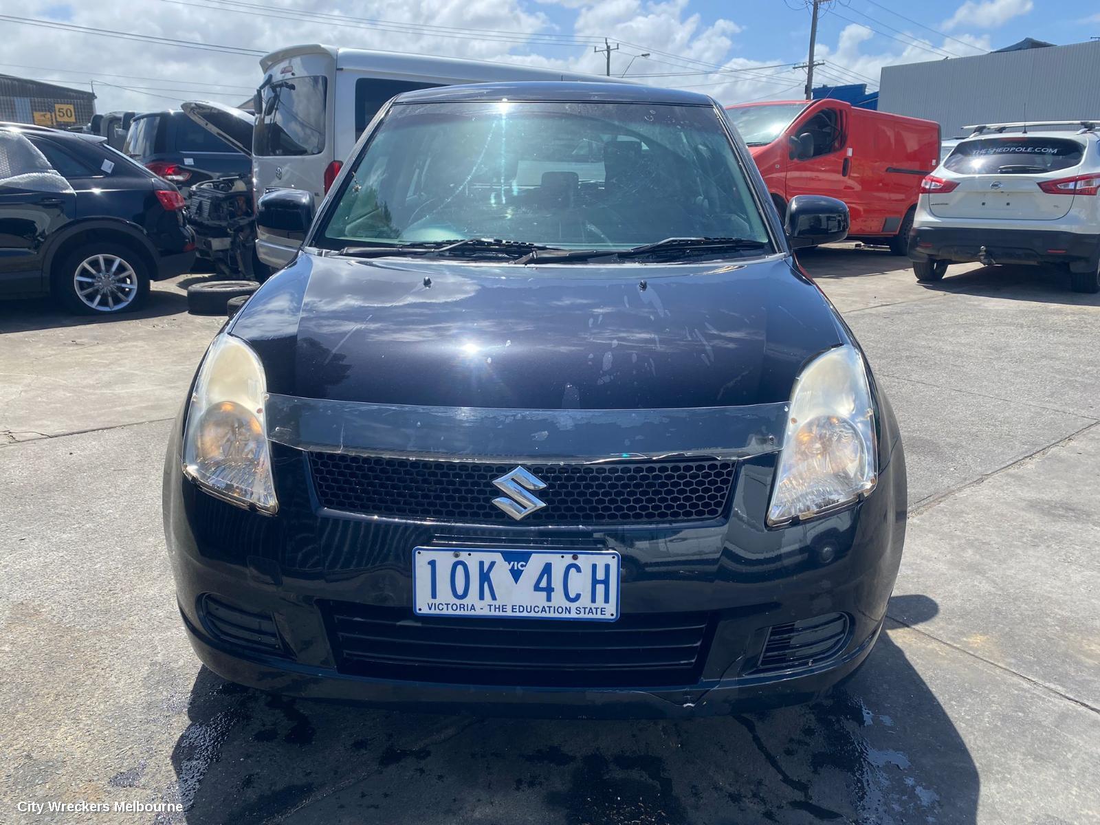 SUZUKI SWIFT 2006 Left Headlamp