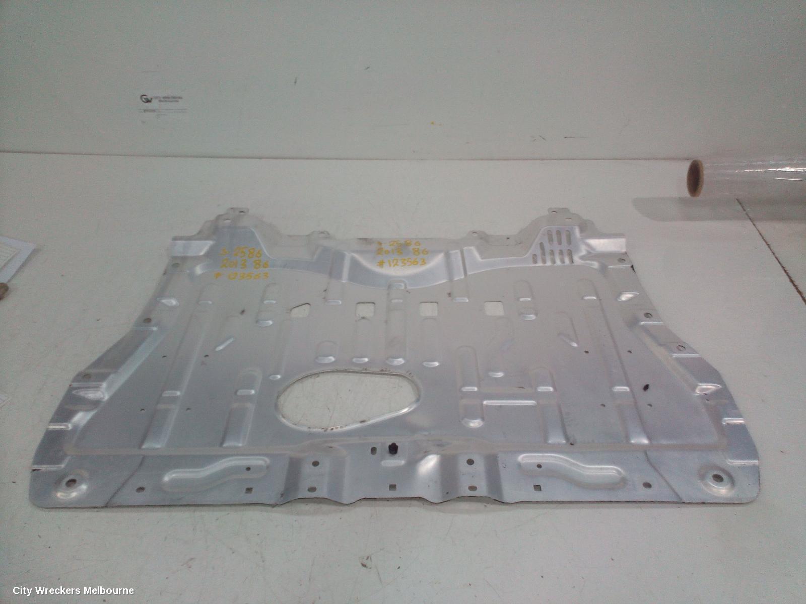 TOYOTA 86 2013 LOWER_ENGINE_SPLASH_TRAY