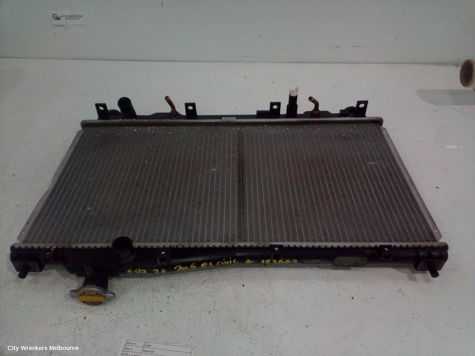 HONDA CIVIC 2005 Radiator