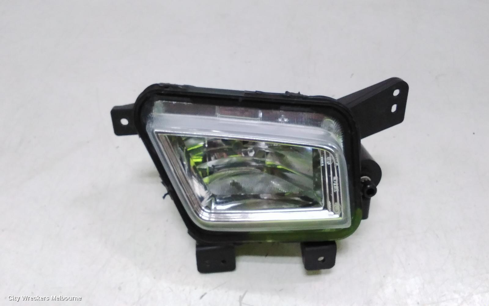 LDV D90 2019 Right Indicator/Fog/Side