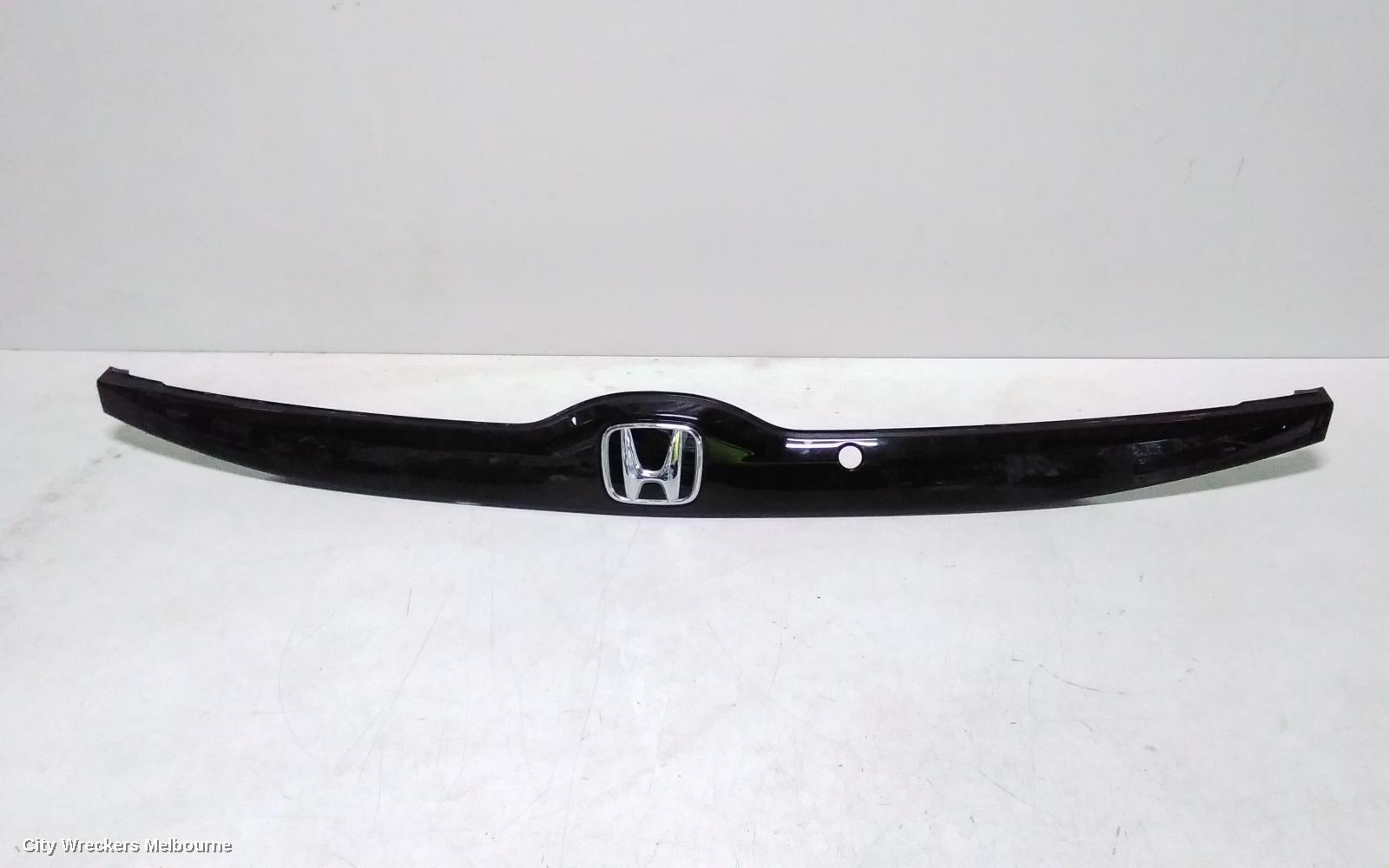 HONDA JAZZ 2016 Rear Garnish