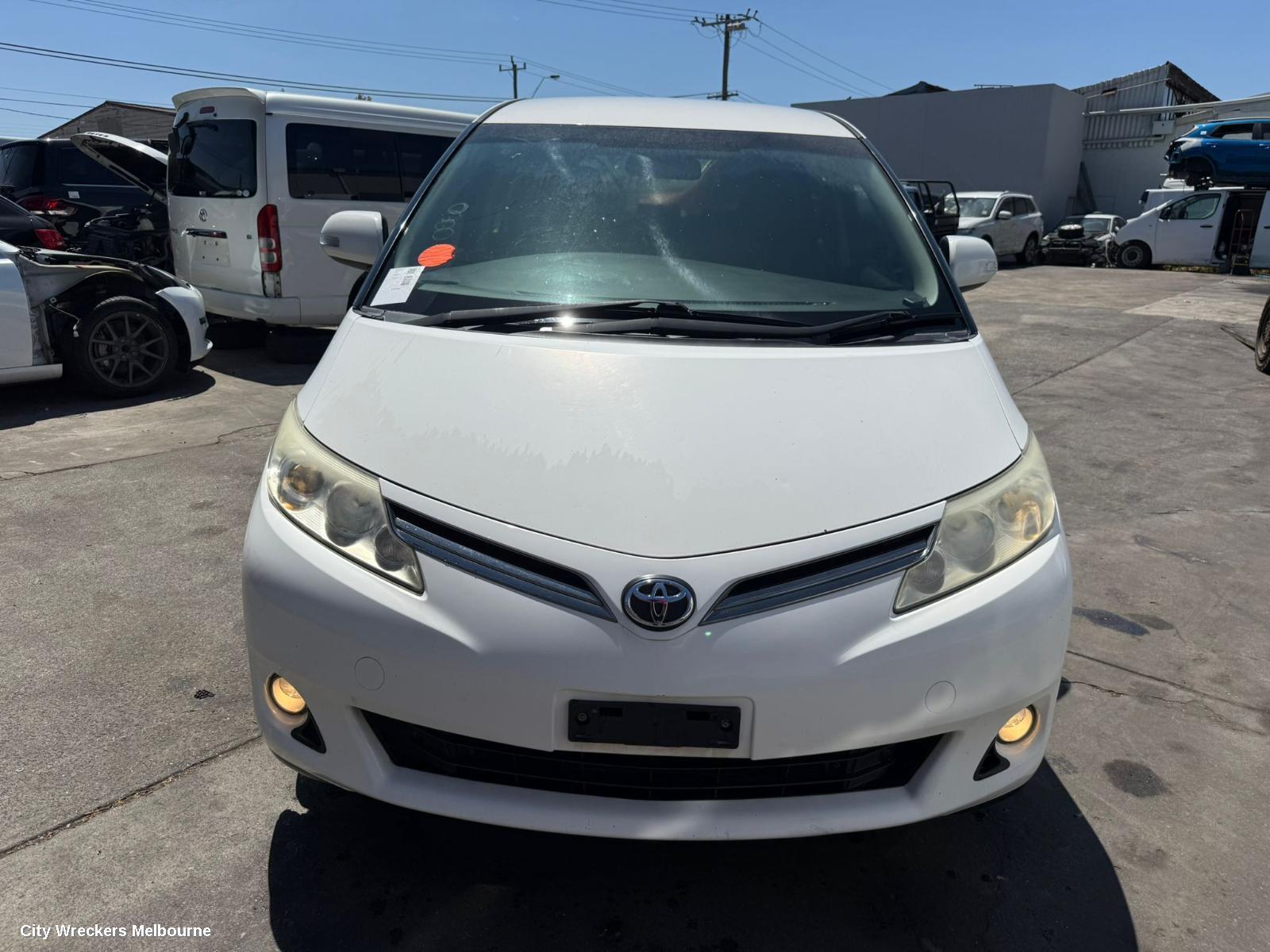 TOYOTA TARAGO 2014 Front Bumper