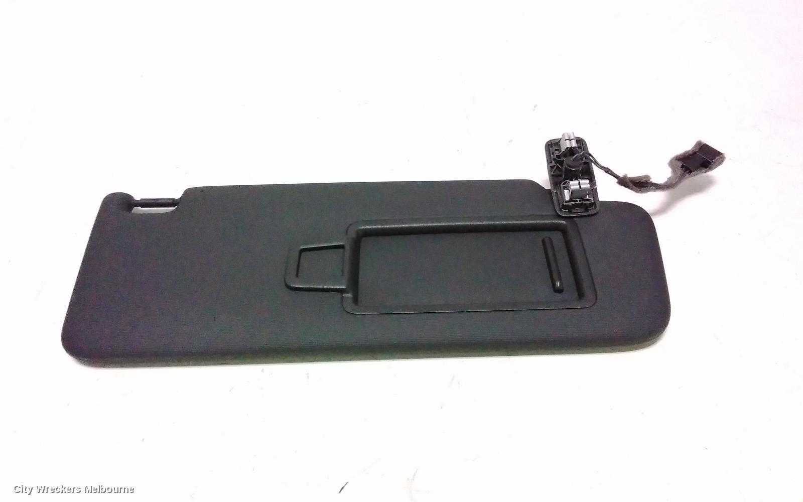 VOLKSWAGEN GOLF 2023 Sunvisor