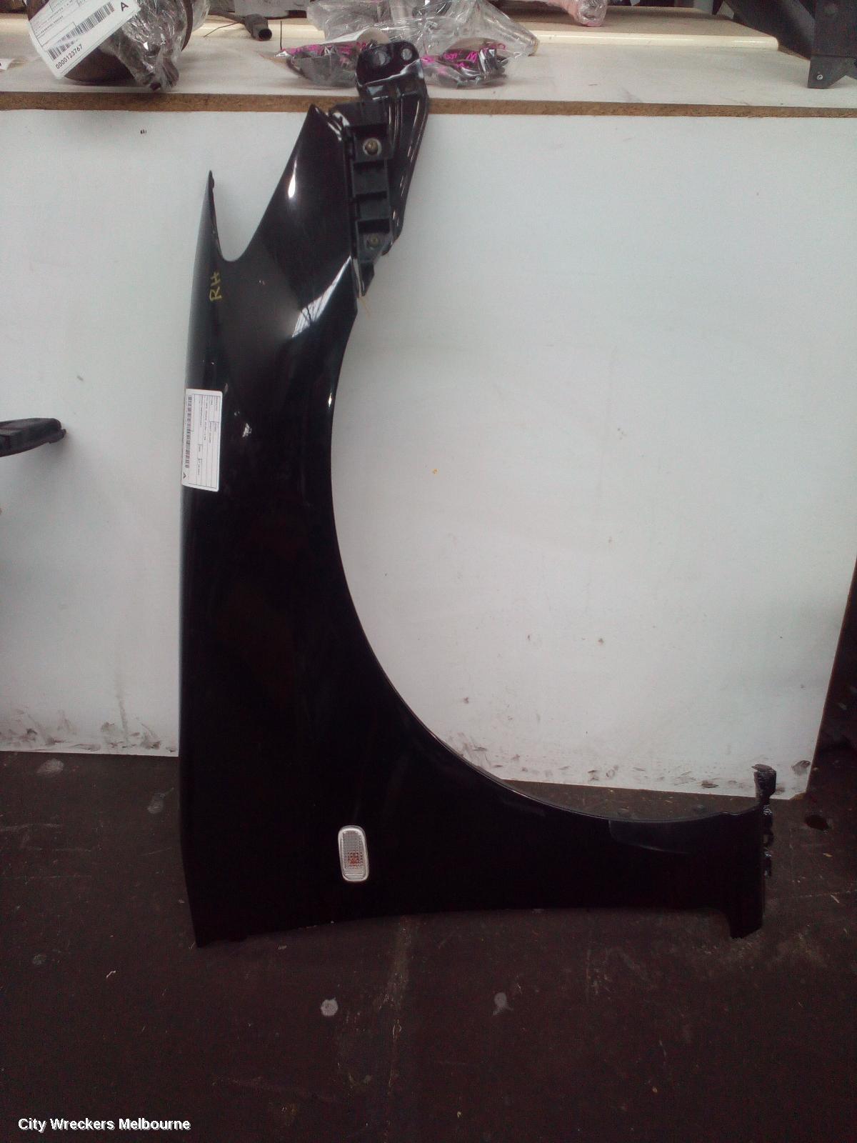 HONDA CIVIC 2005 Right Guard