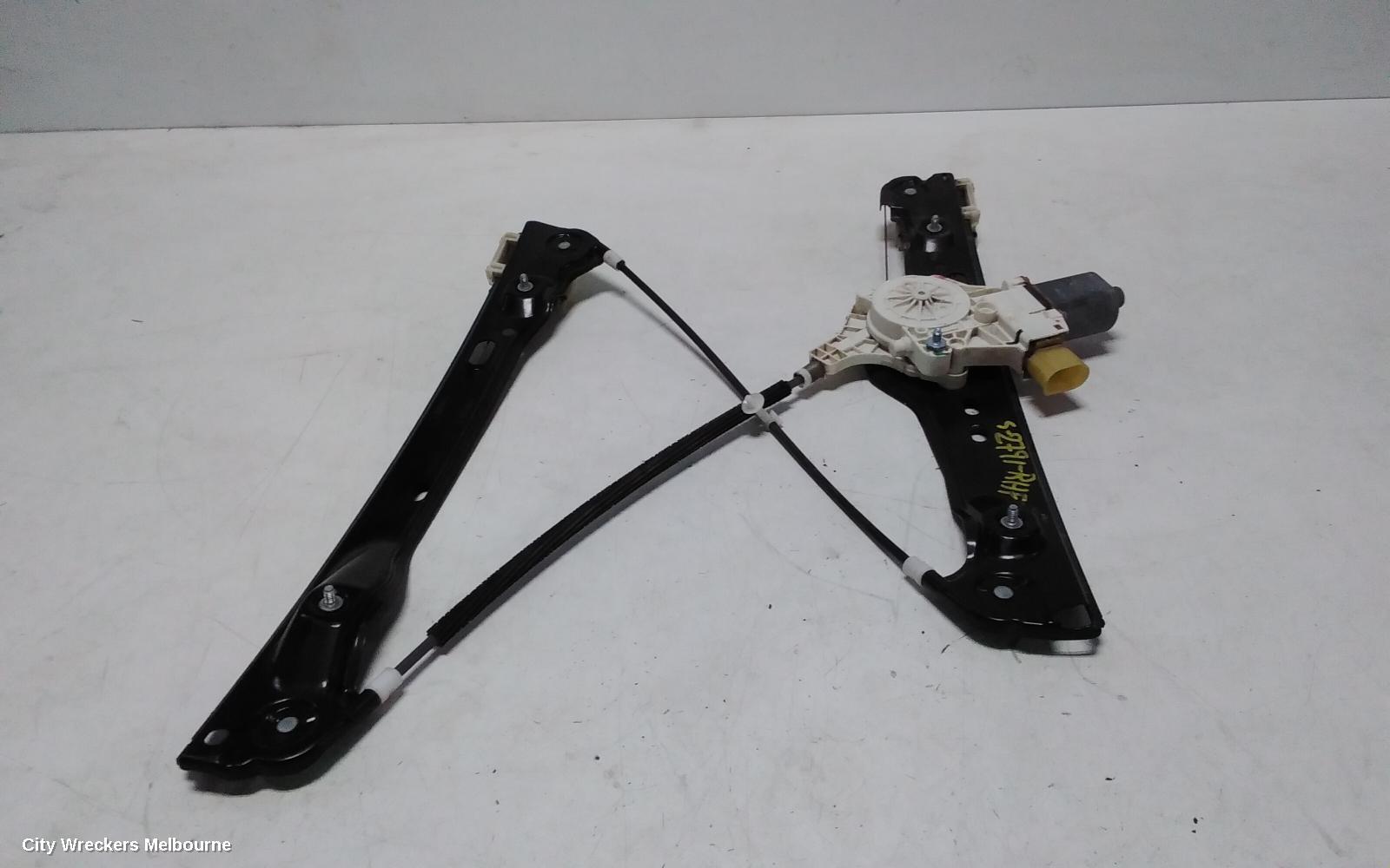 BMW 3 SERIES 2006 Right Front Window Reg/Motor