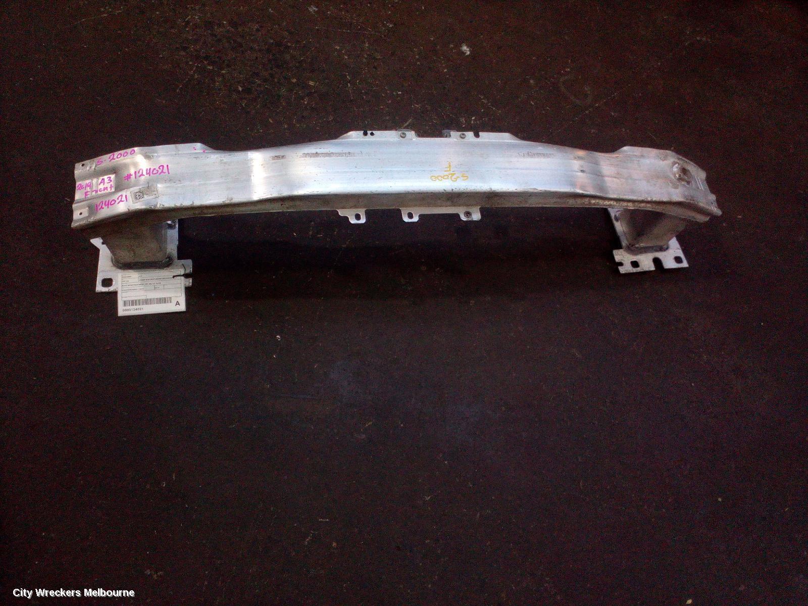 AUDI A3 2019 F/Bar Reinforc/Brack