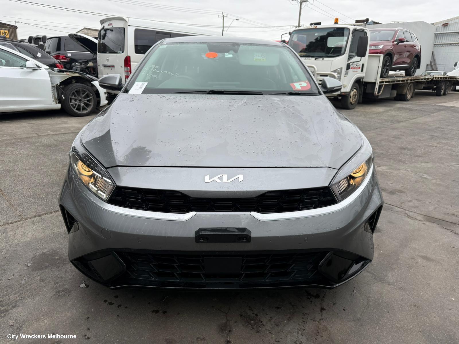 KIA CERATO 2024 Parcel Shelf