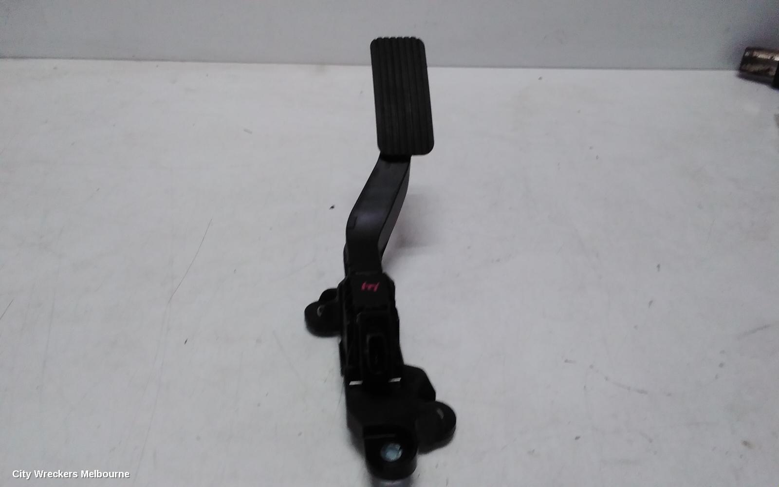 HYUNDAI STARIA 2022 Pedal Assembly