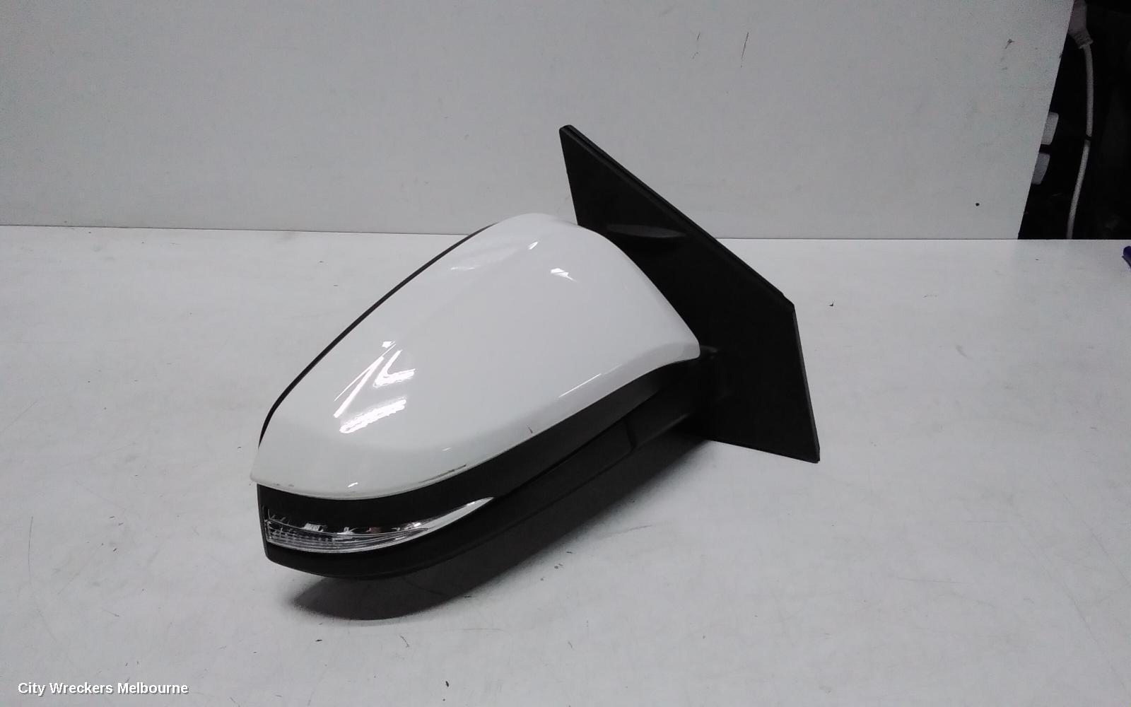 TOYOTA RAV4 2016 Right Door Mirror