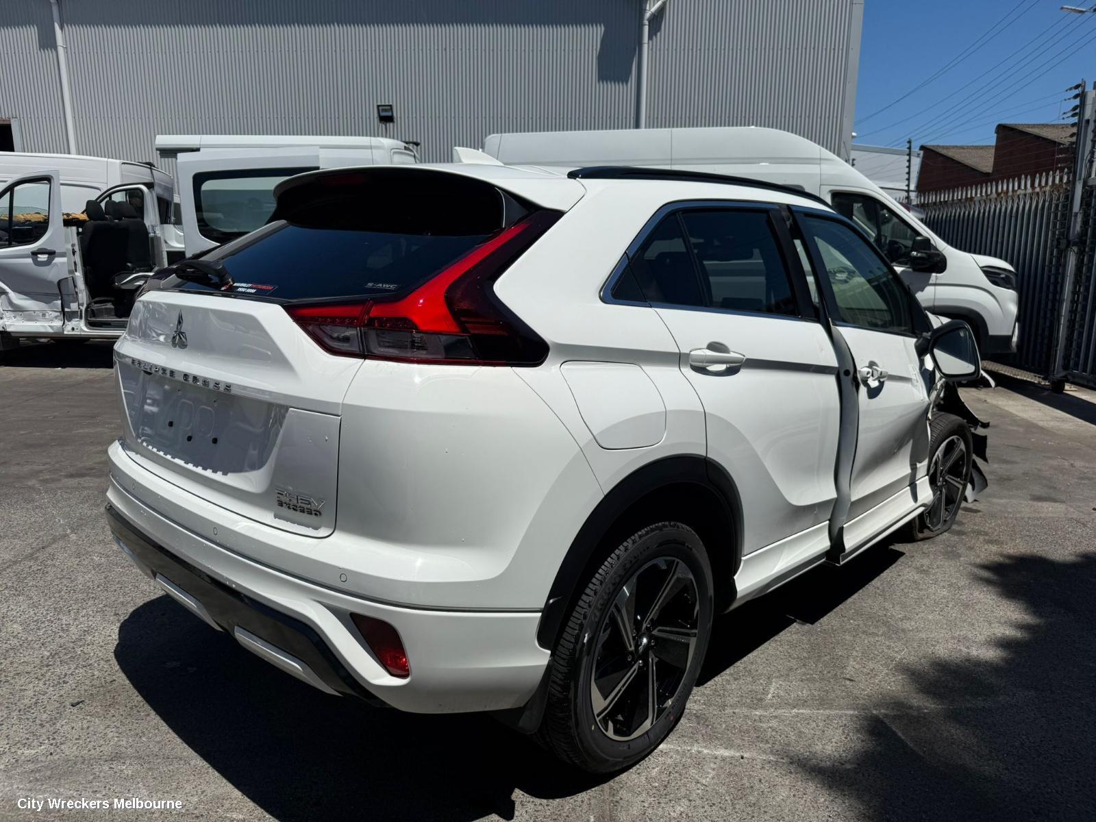 MITSUBISHI ECLIPSE CROSS 2024 Rear Bumper