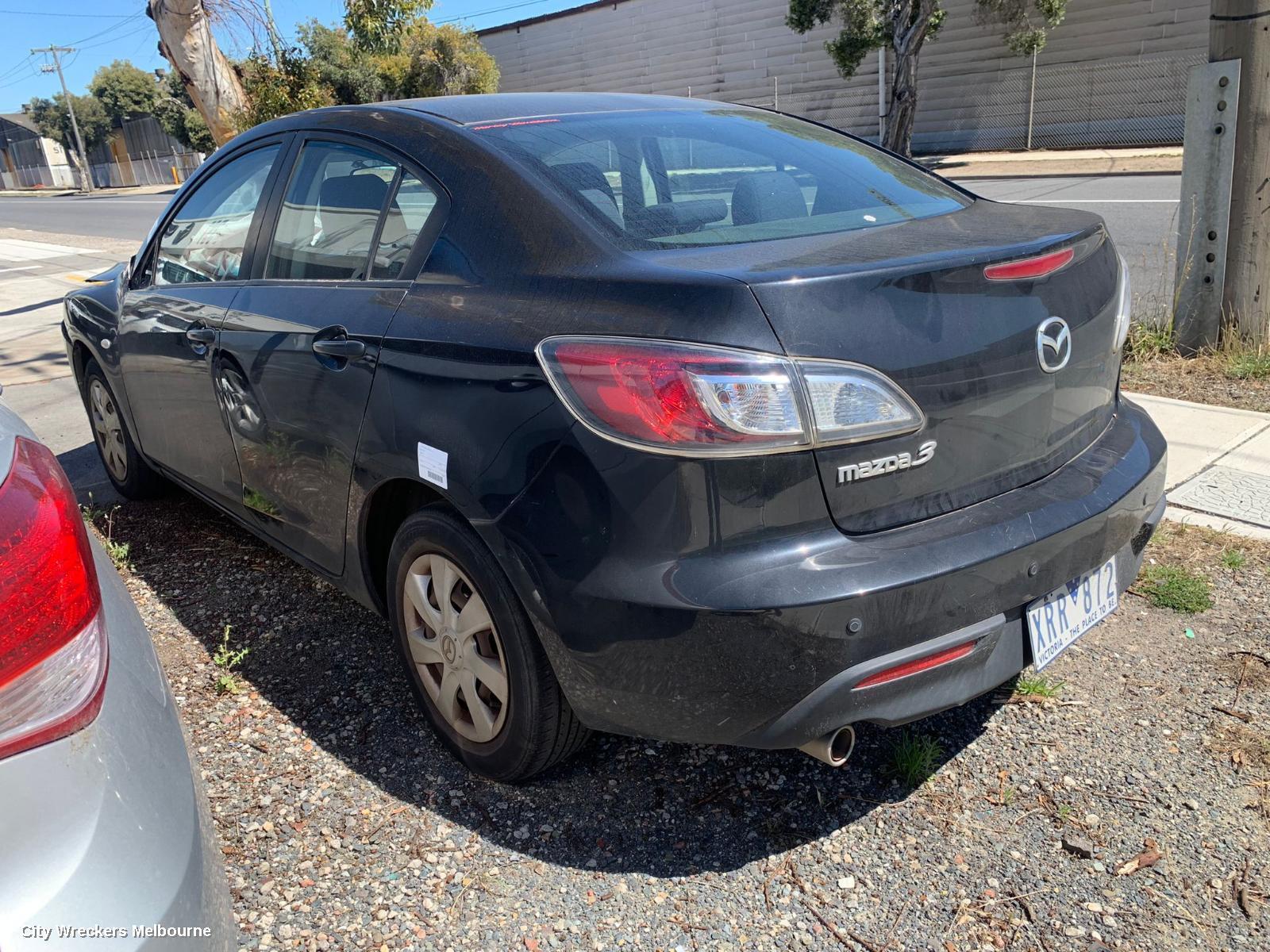 MAZDA 3 2010 Right Front Door