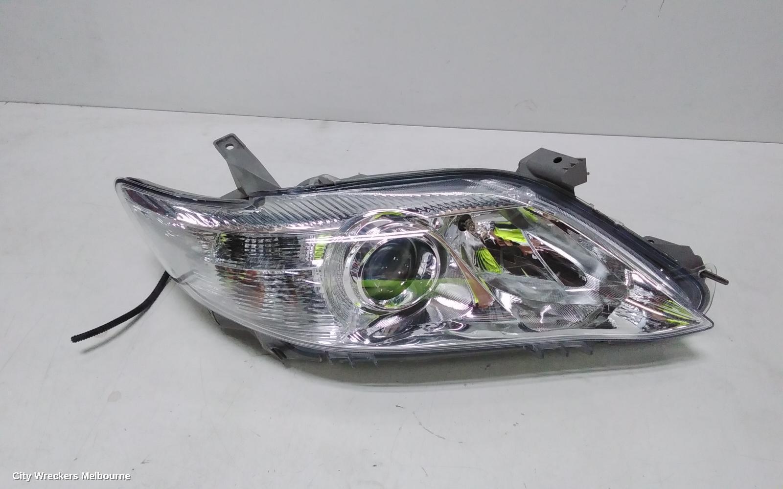 TOYOTA CAMRY 2010 Right Headlamp