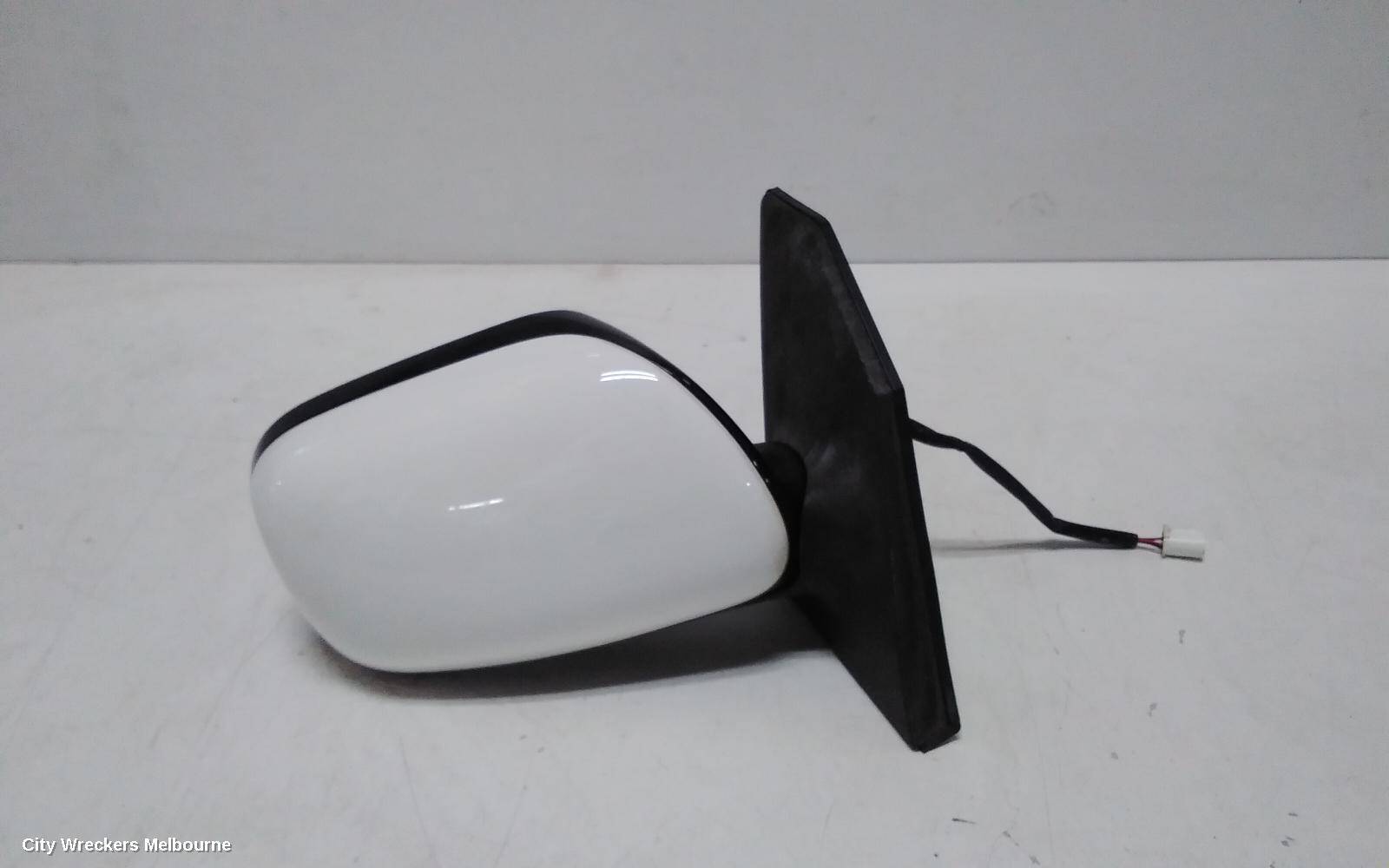 TOYOTA COROLLA 2005 Right Door Mirror