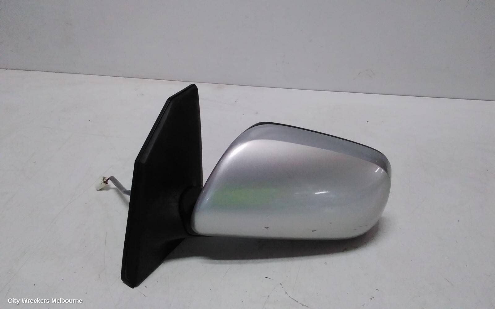 TOYOTA COROLLA 2005 Left Door Mirror