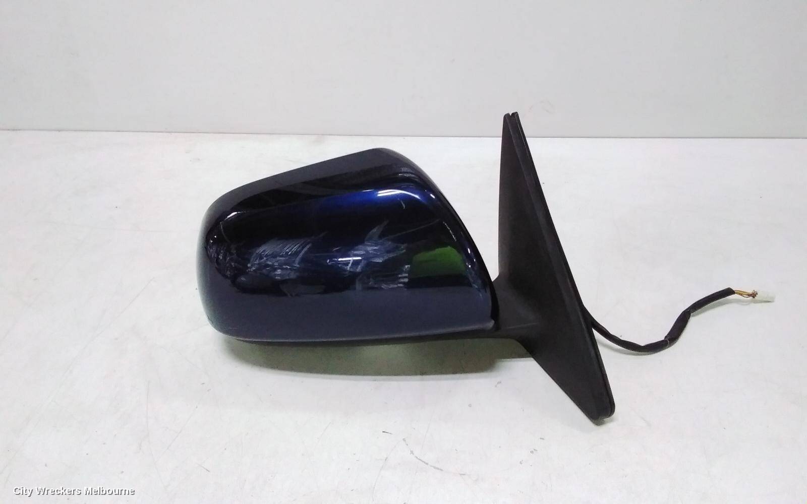 TOYOTA KLUGER 2012 Right Door Mirror