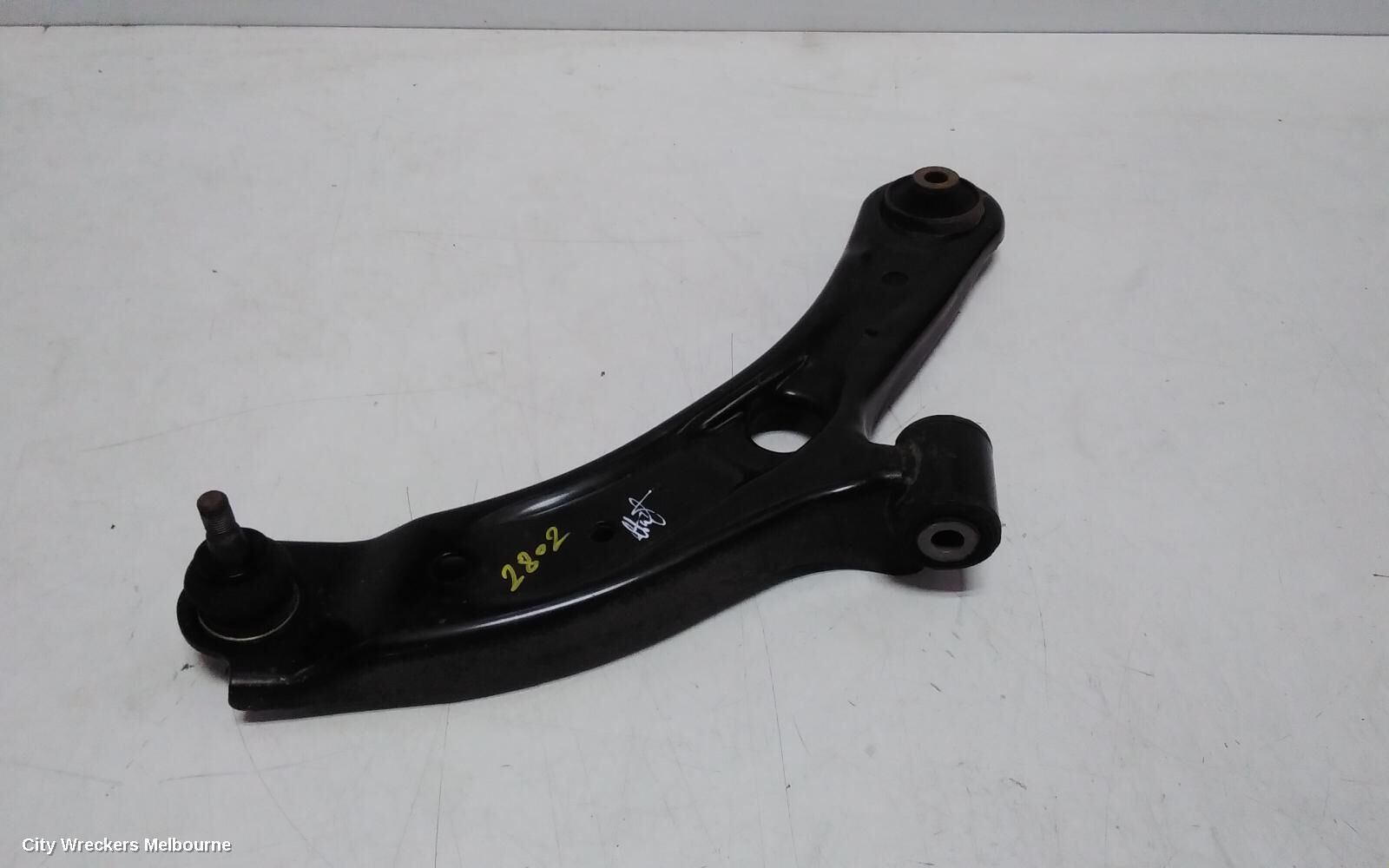 SUZUKI SWIFT 2013 Right Front Lower Control Arm