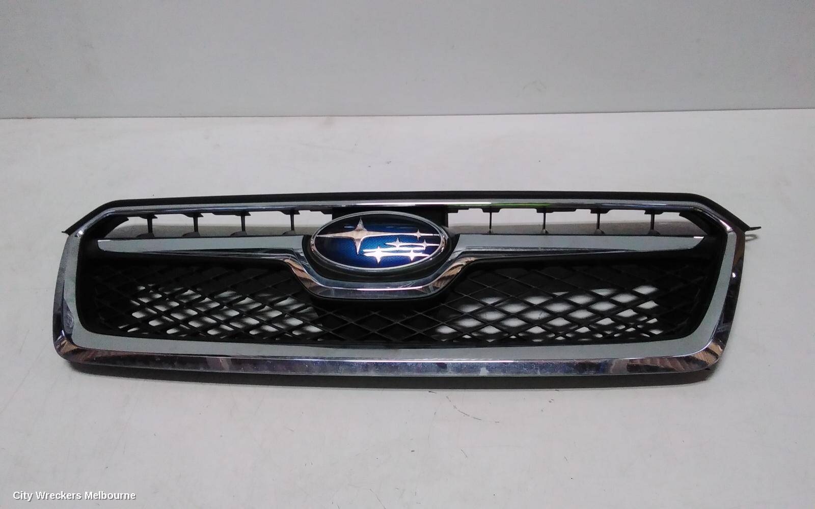 SUBARU XV 2015 Grille