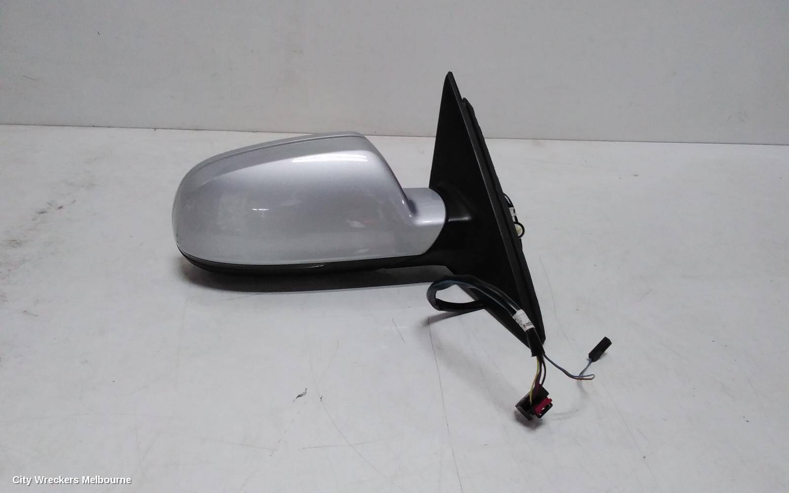 AUDI A4 2011 Right Door Mirror