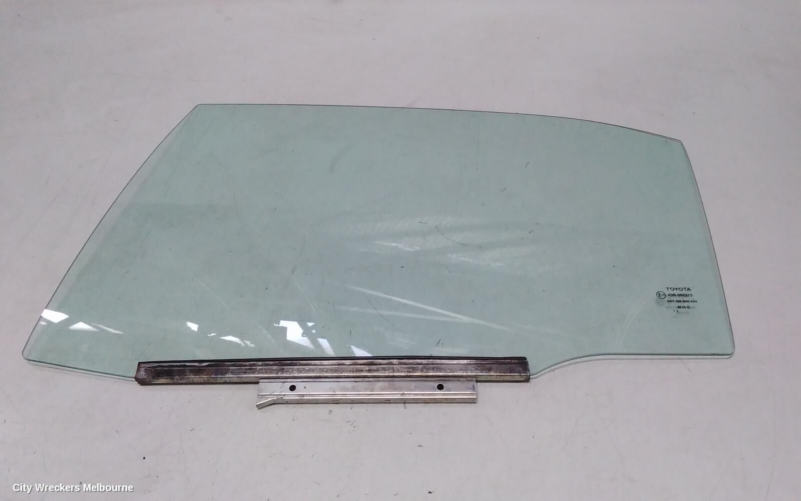 TOYOTA AURION 2010 Left Rear Door Window