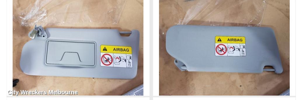 MITSUBISHI ASX 2017 Sunvisor