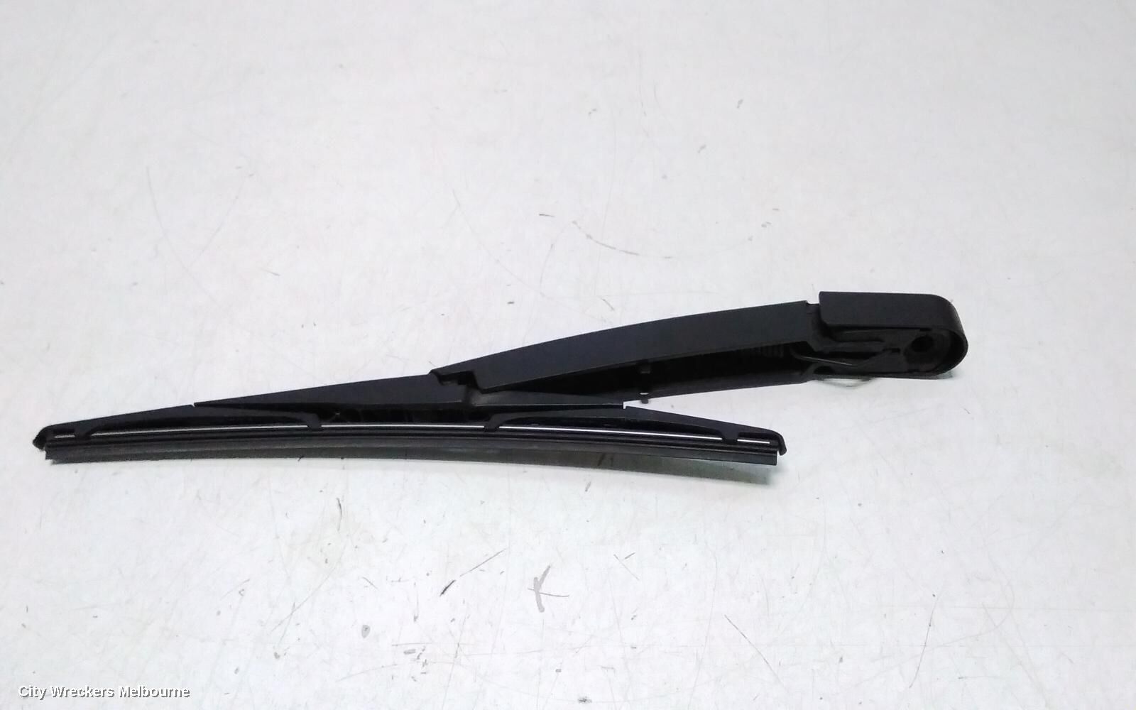 HYUNDAI SANTA FE 2022 Wiper Arm