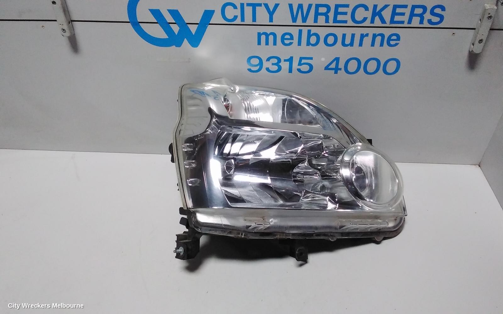 NISSAN XTRAIL 2008 Right Headlamp