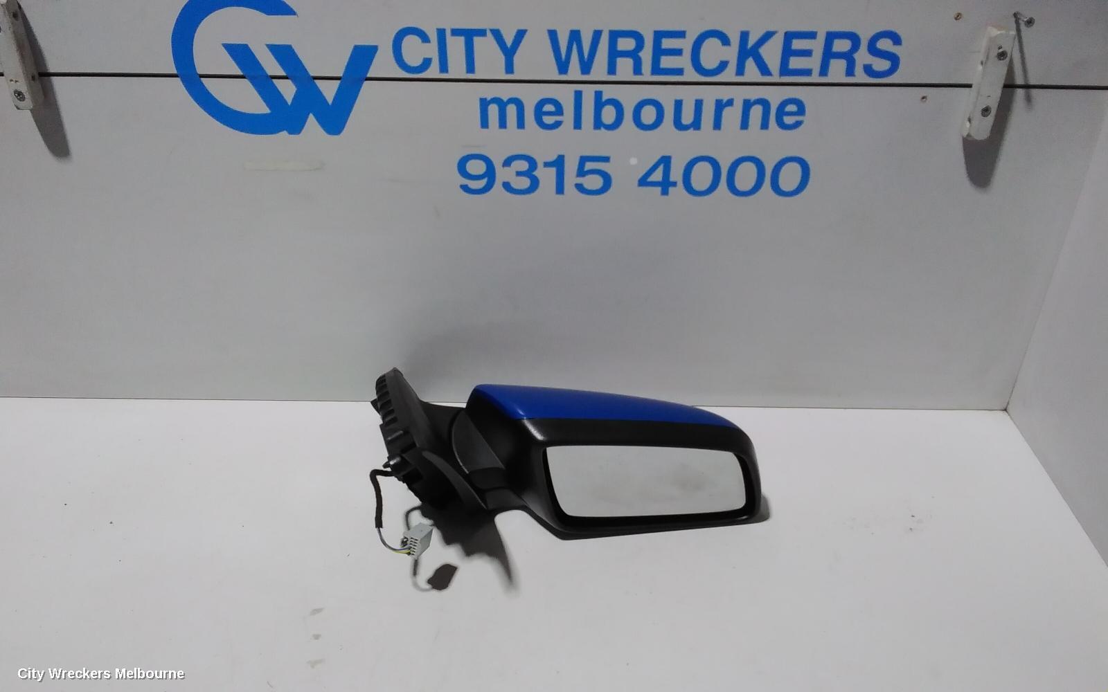 HOLDEN COMMODORE 2017 Right Door Mirror