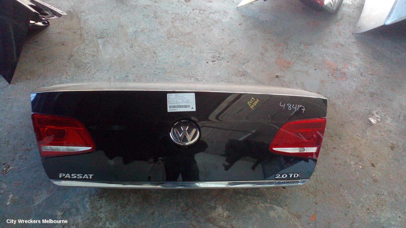 VOLKSWAGEN PASSAT 2013 Bootlid/Tailgate