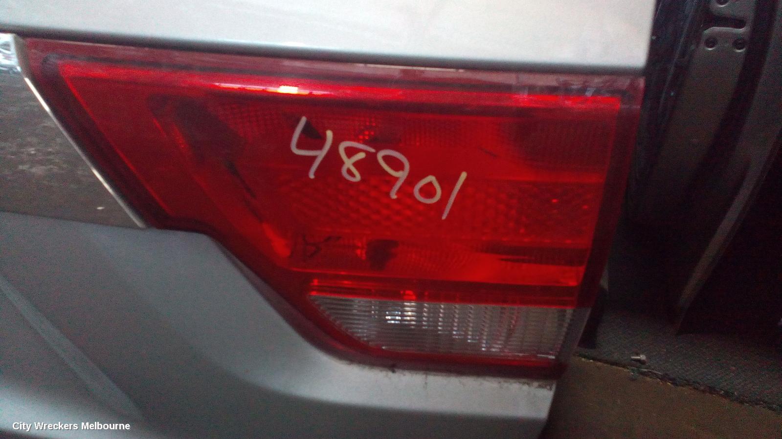 JEEP GRANDCHEROKEE 2013 Rear Garnish