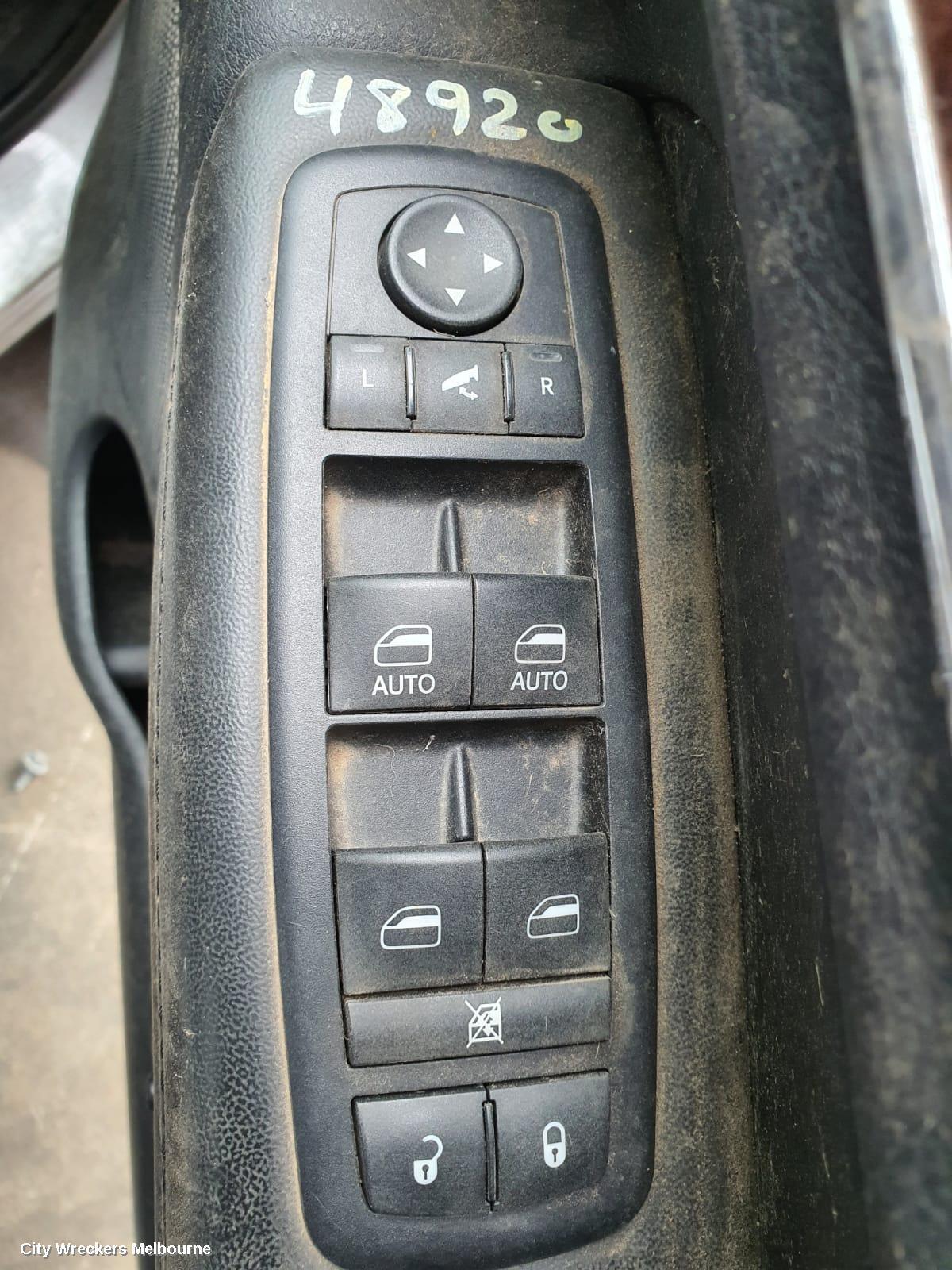 JEEP GRANDCHEROKEE 2013 Pwr Dr Wind Switch