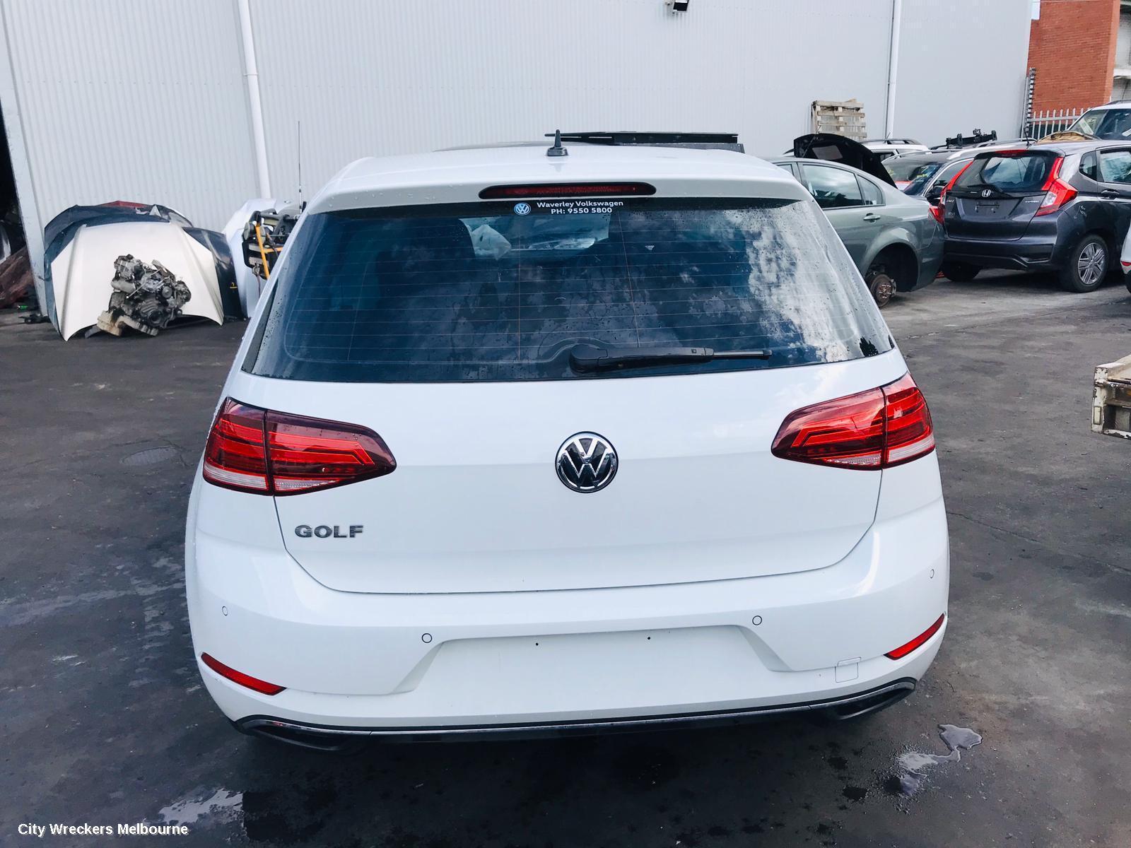 VOLKSWAGEN GOLF 2018 R/Bar Bracket/Reinfo