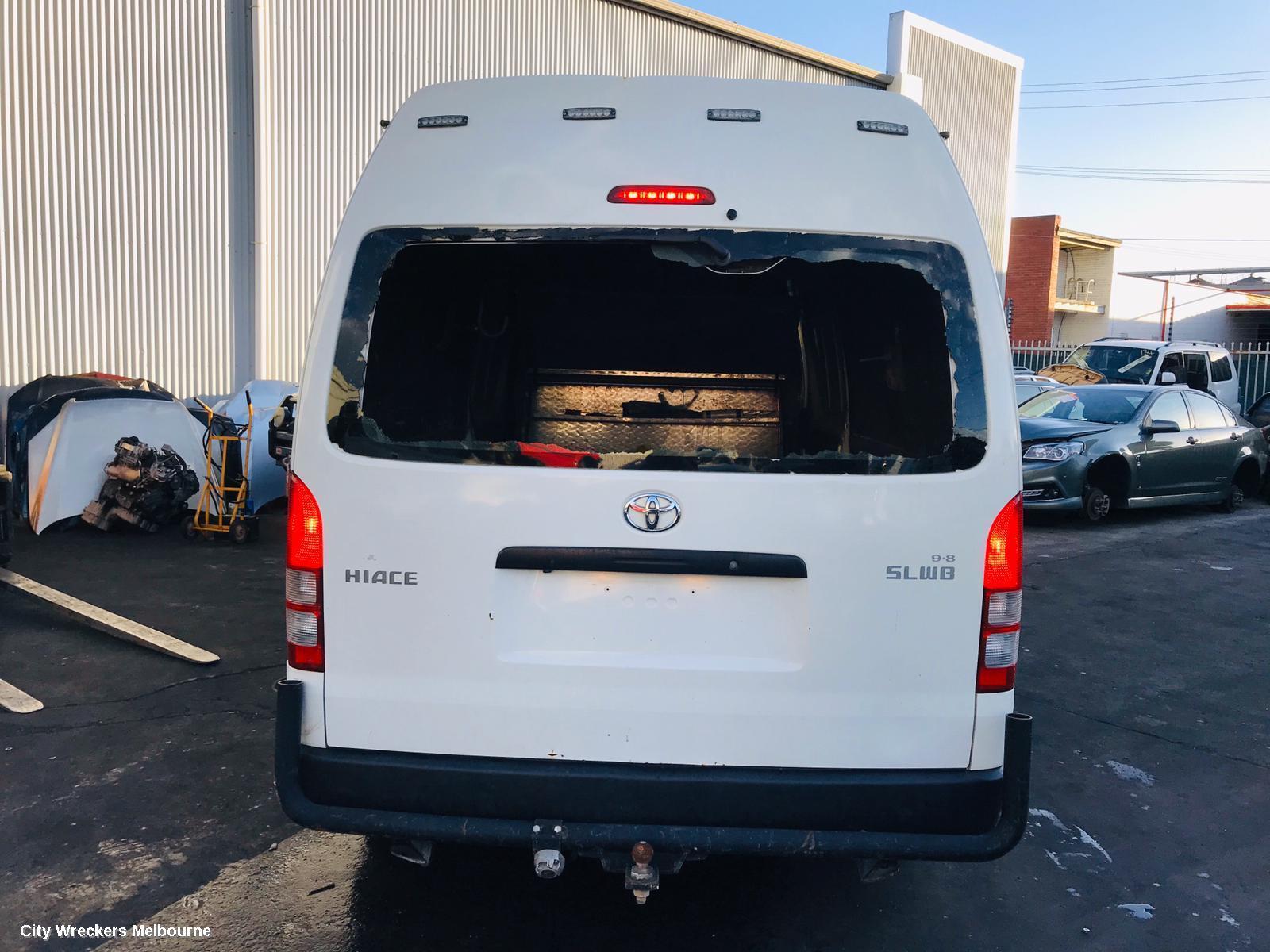 TOYOTA HIACE 2016 Mount