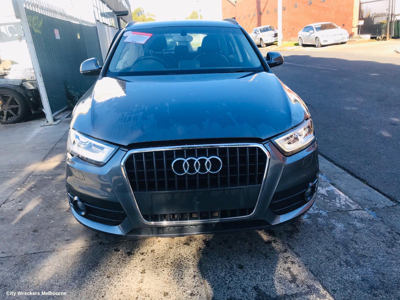 AUDI Q3 2014 Wheel Mag