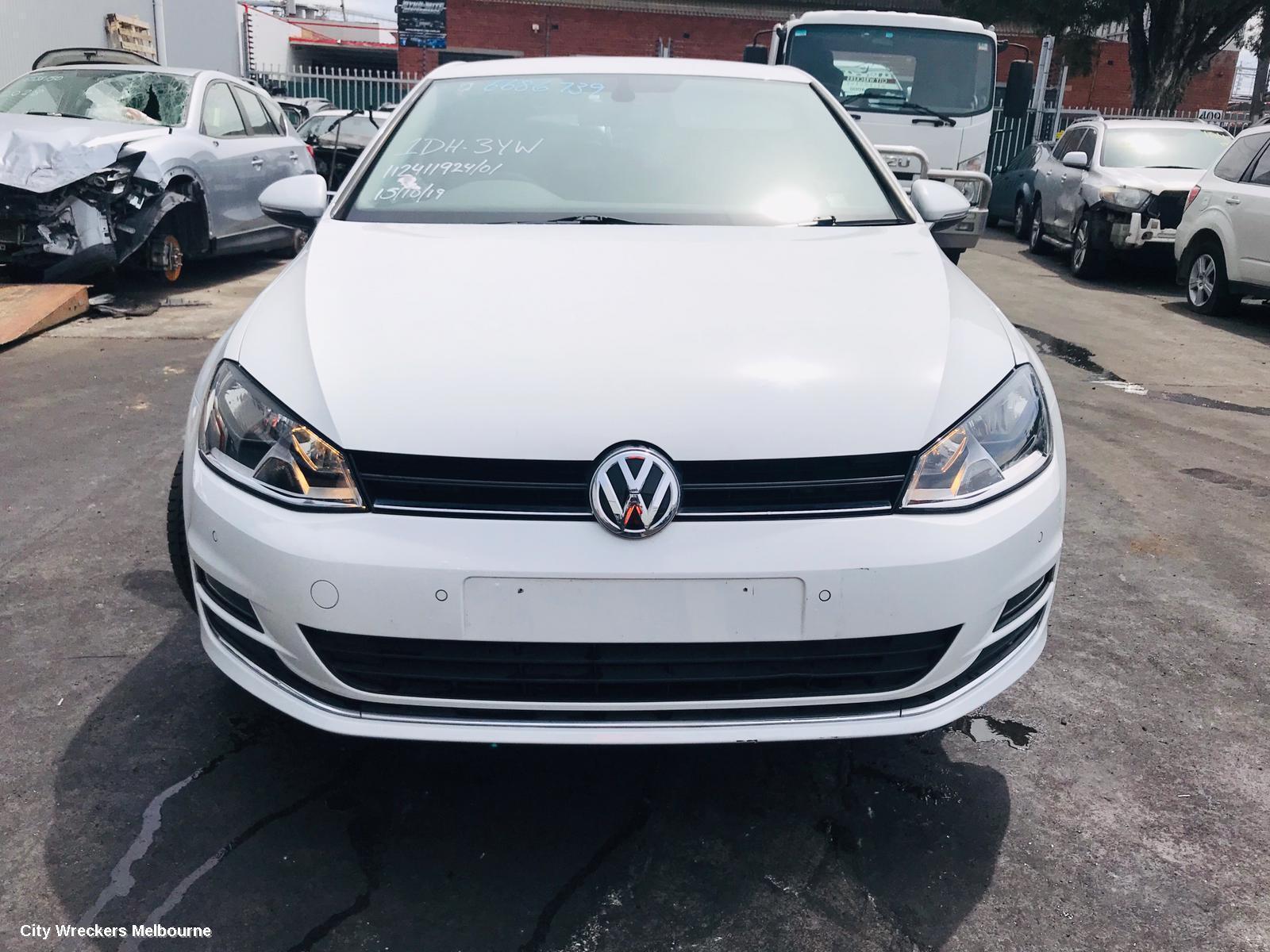 VOLKSWAGEN GOLF 2014 Right Indicator/Fog/Side