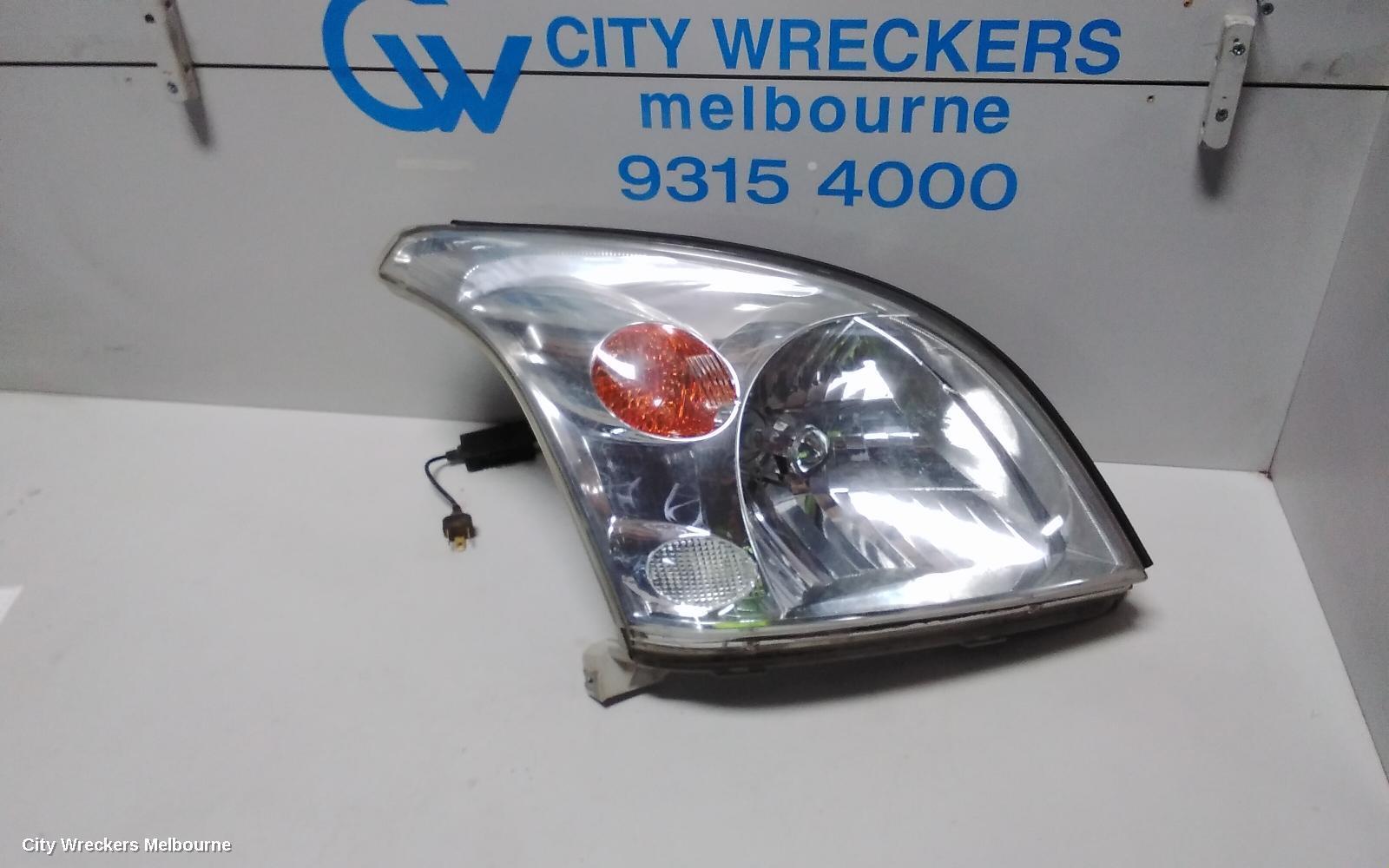 TOYOTA PRADO 2003 Right Headlamp