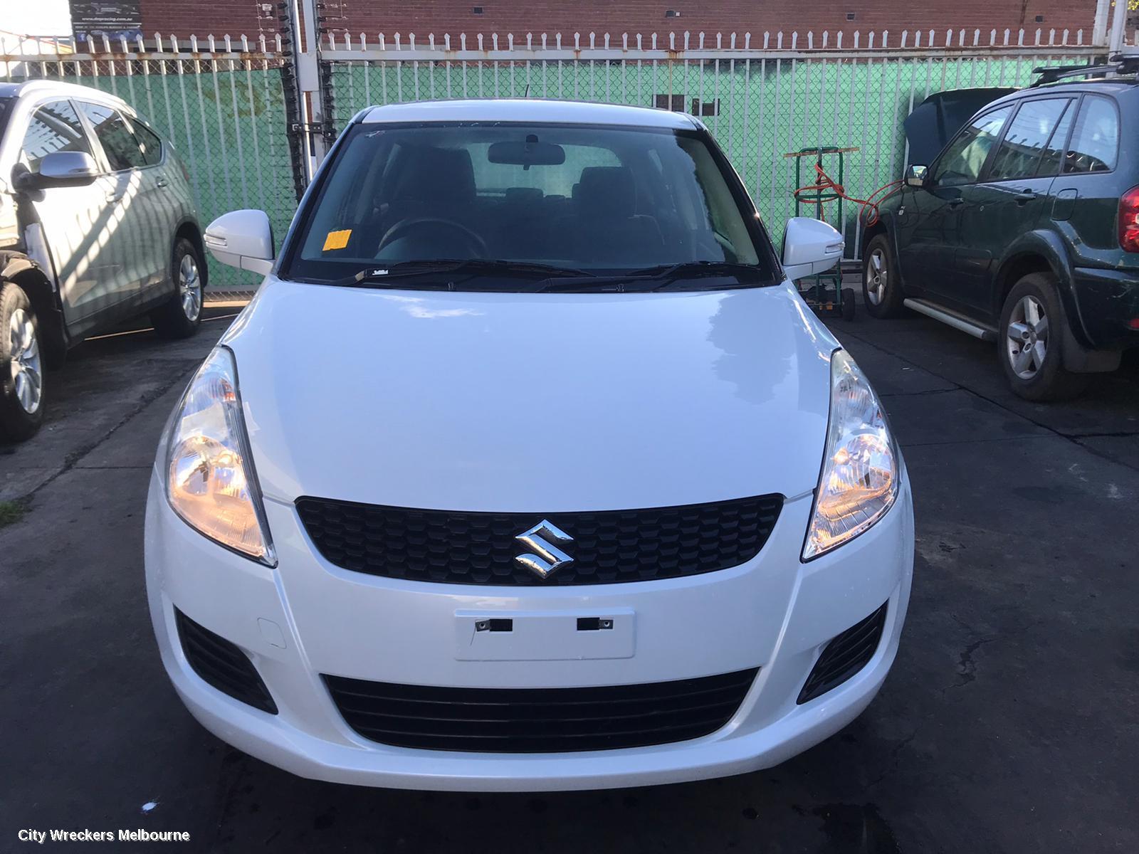 SUZUKI SWIFT 2012 Left Front Door