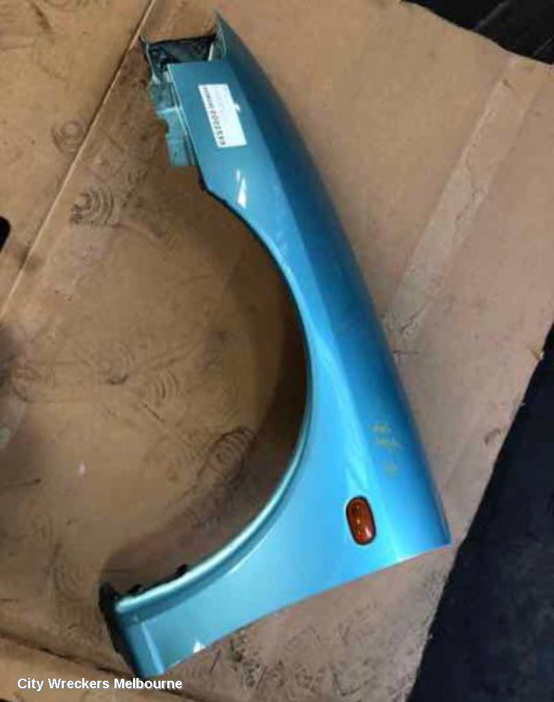 MITSUBISHI MIRAGE 2000 Left Guard