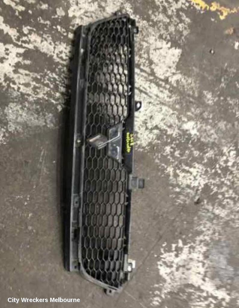 MITSUBISHI OUTLANDER 2008 Grille