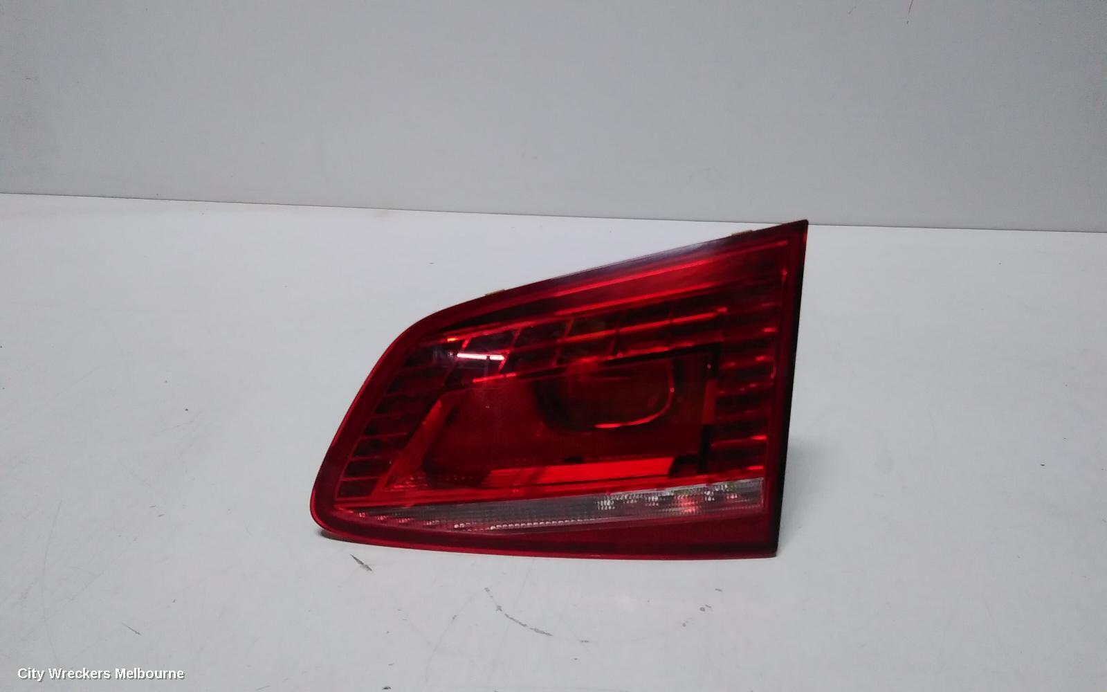 VOLKSWAGEN PASSAT 2010 Rear Garnish