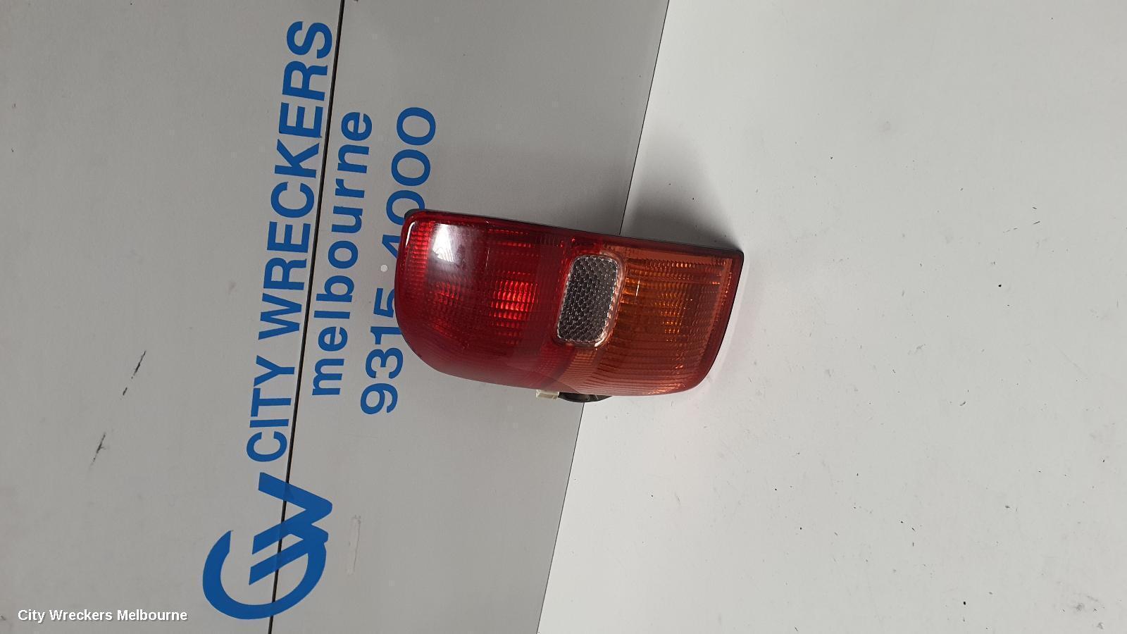 TOYOTA RAV4 2002 Left Taillight