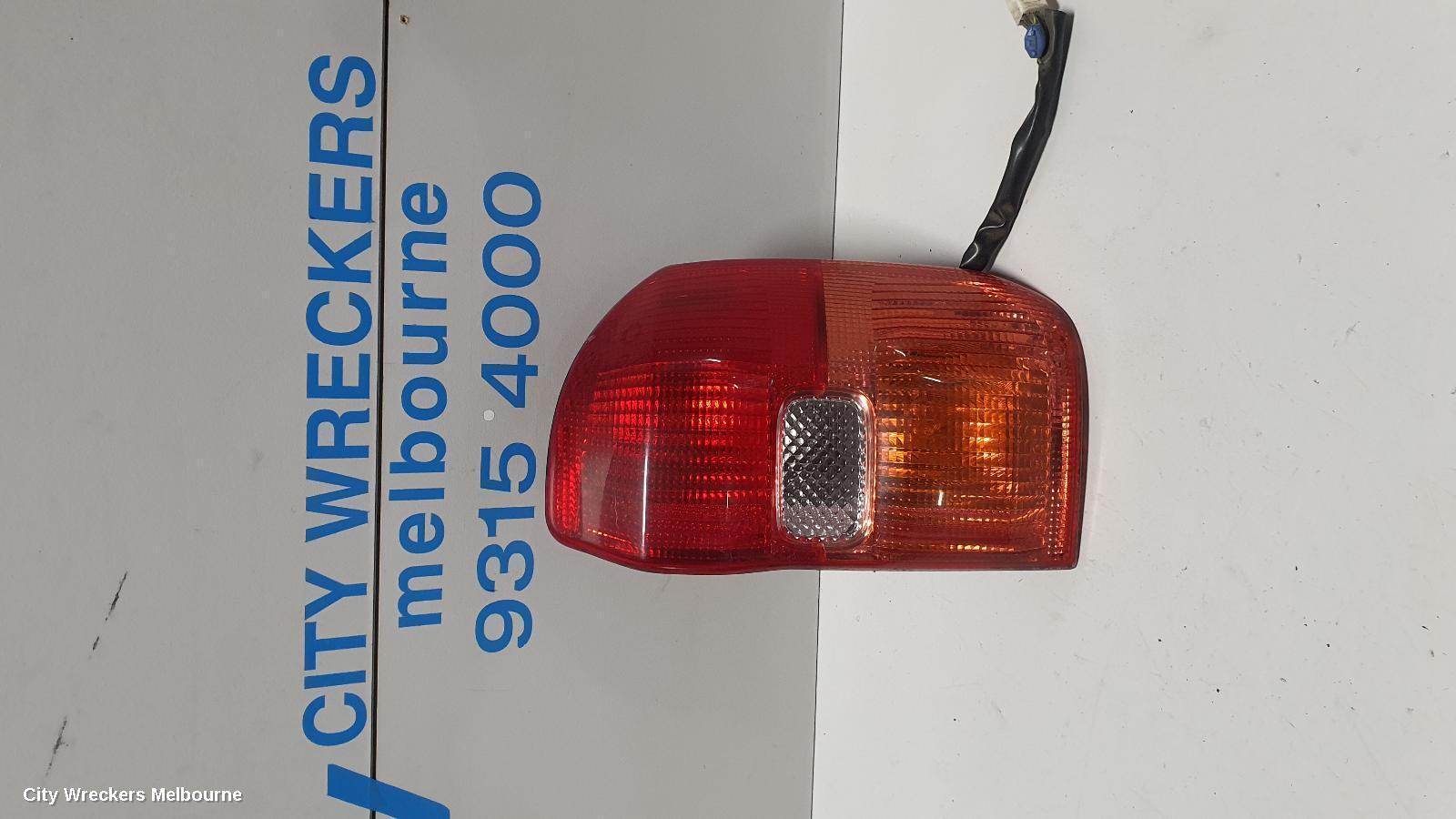 TOYOTA RAV4 2003 Right Taillight