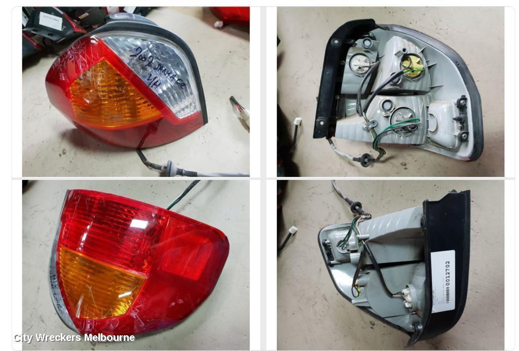 HYUNDAI SANTA FE 2004 Left Taillight